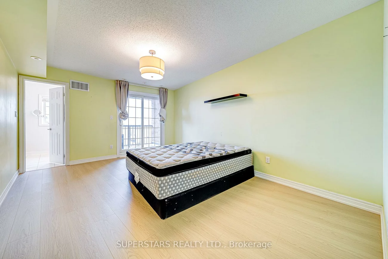 30, Greensborough Village, Greensborough, Markham