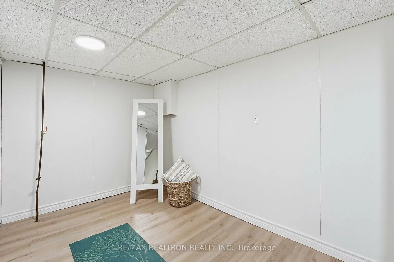 39, The Carriage, Royal Orchard, Markham