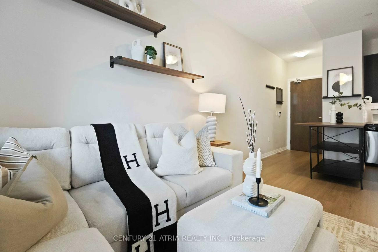 9560, Markham, Wismer, Markham