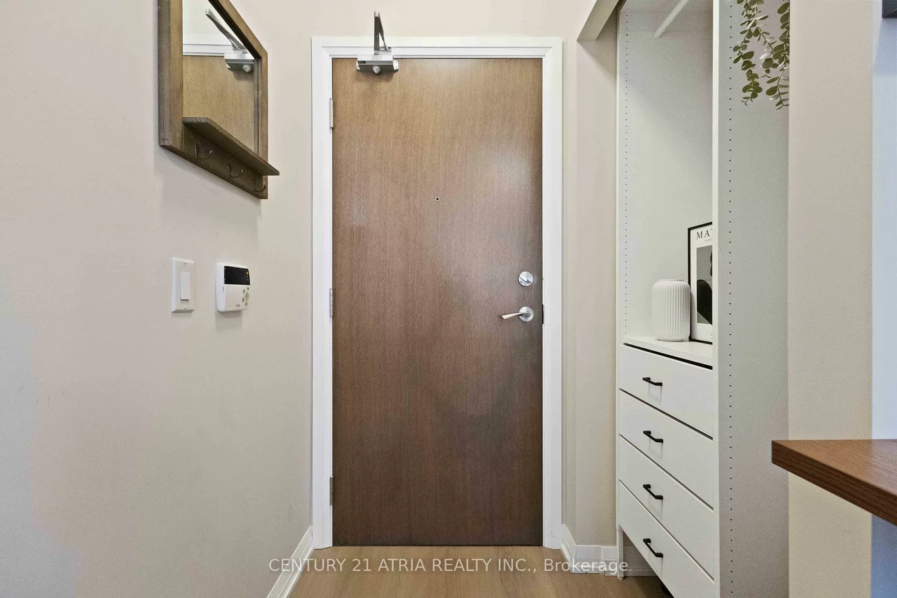 9560, Markham, Wismer, Markham