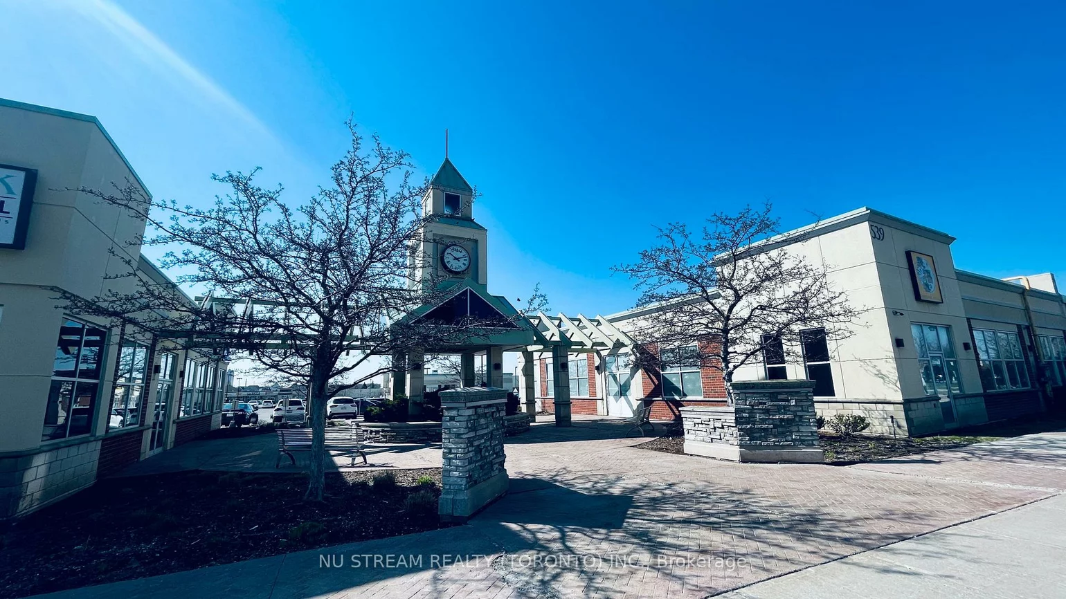 540, Bur Oak, Berczy, Markham