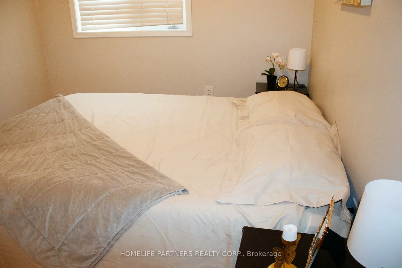 2275, Bur Oak, Greensborough, Markham