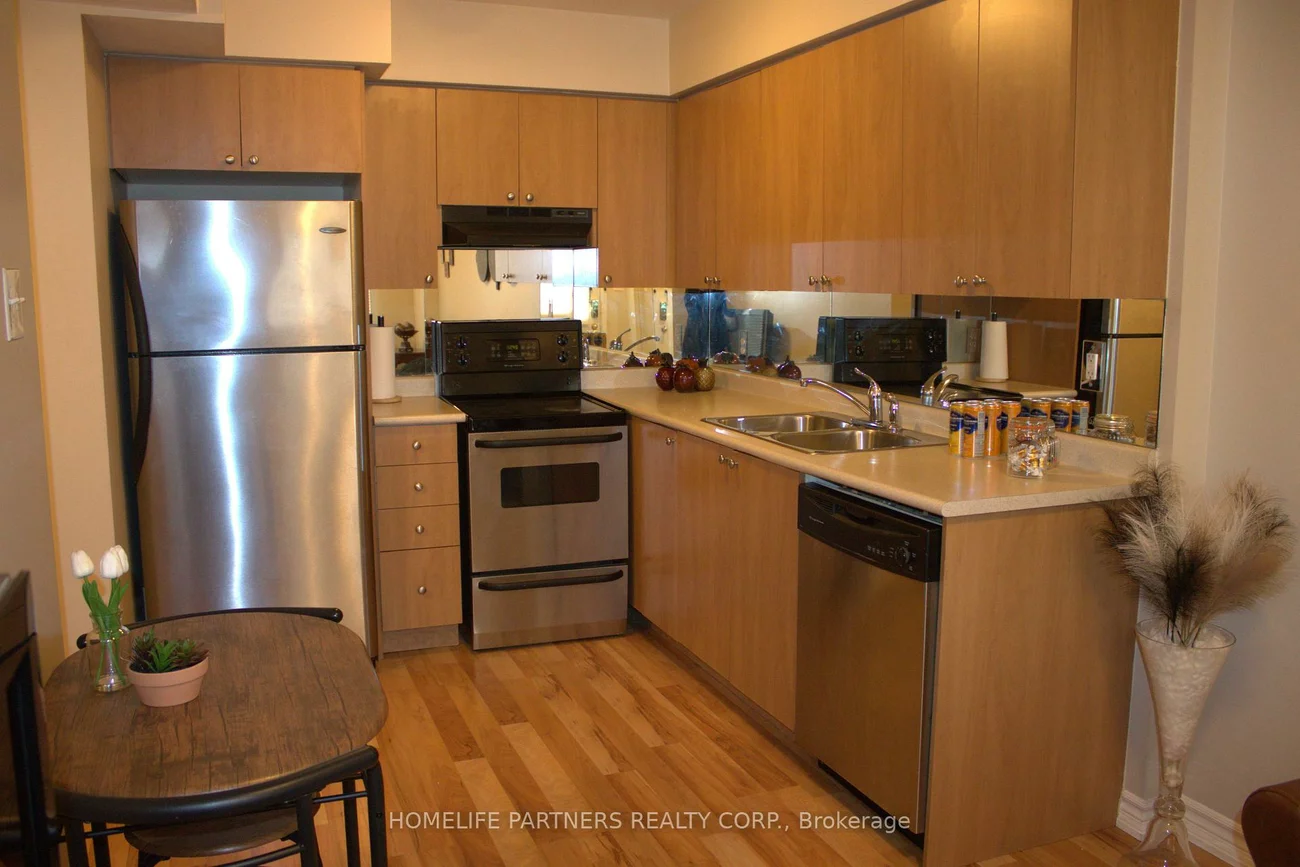 2275, Bur Oak, Greensborough, Markham
