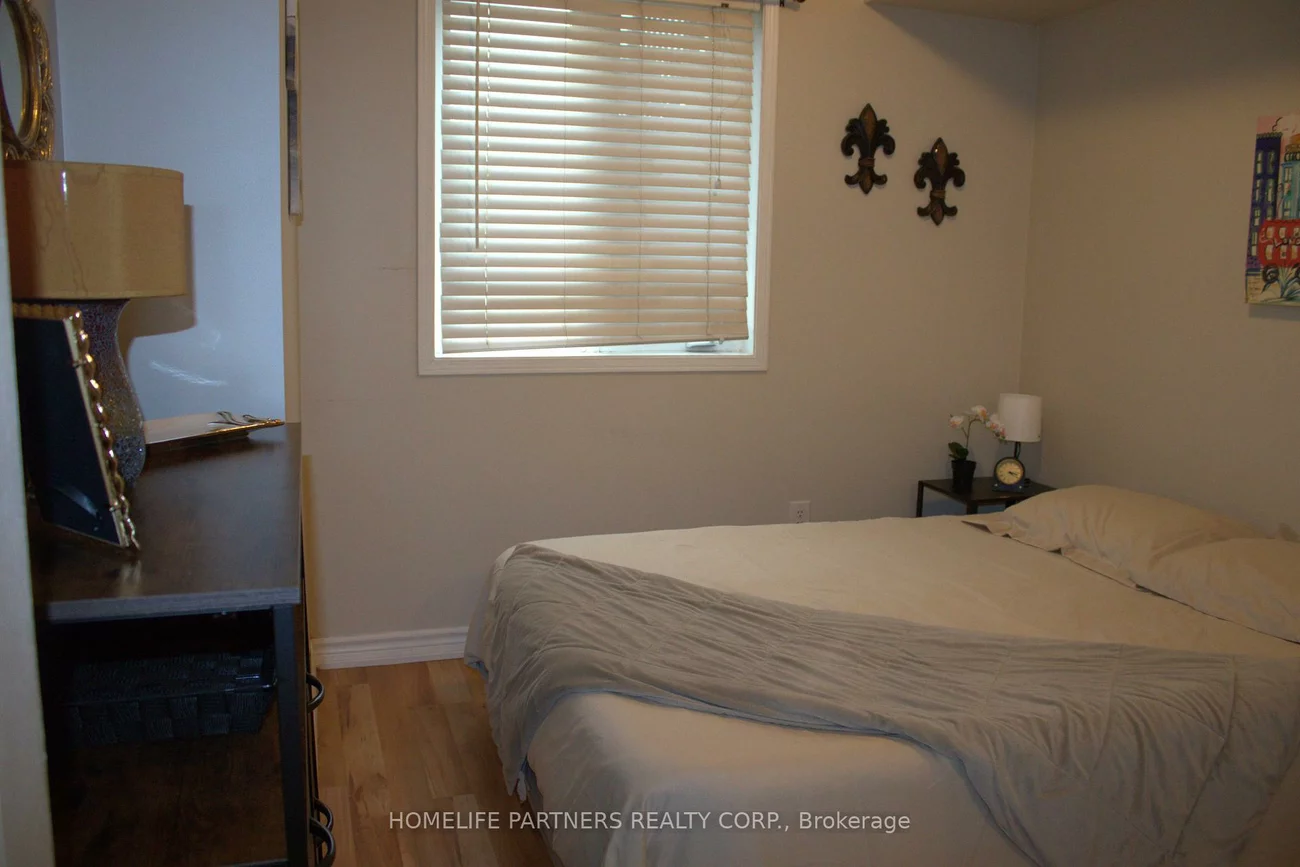 2275, Bur Oak, Greensborough, Markham