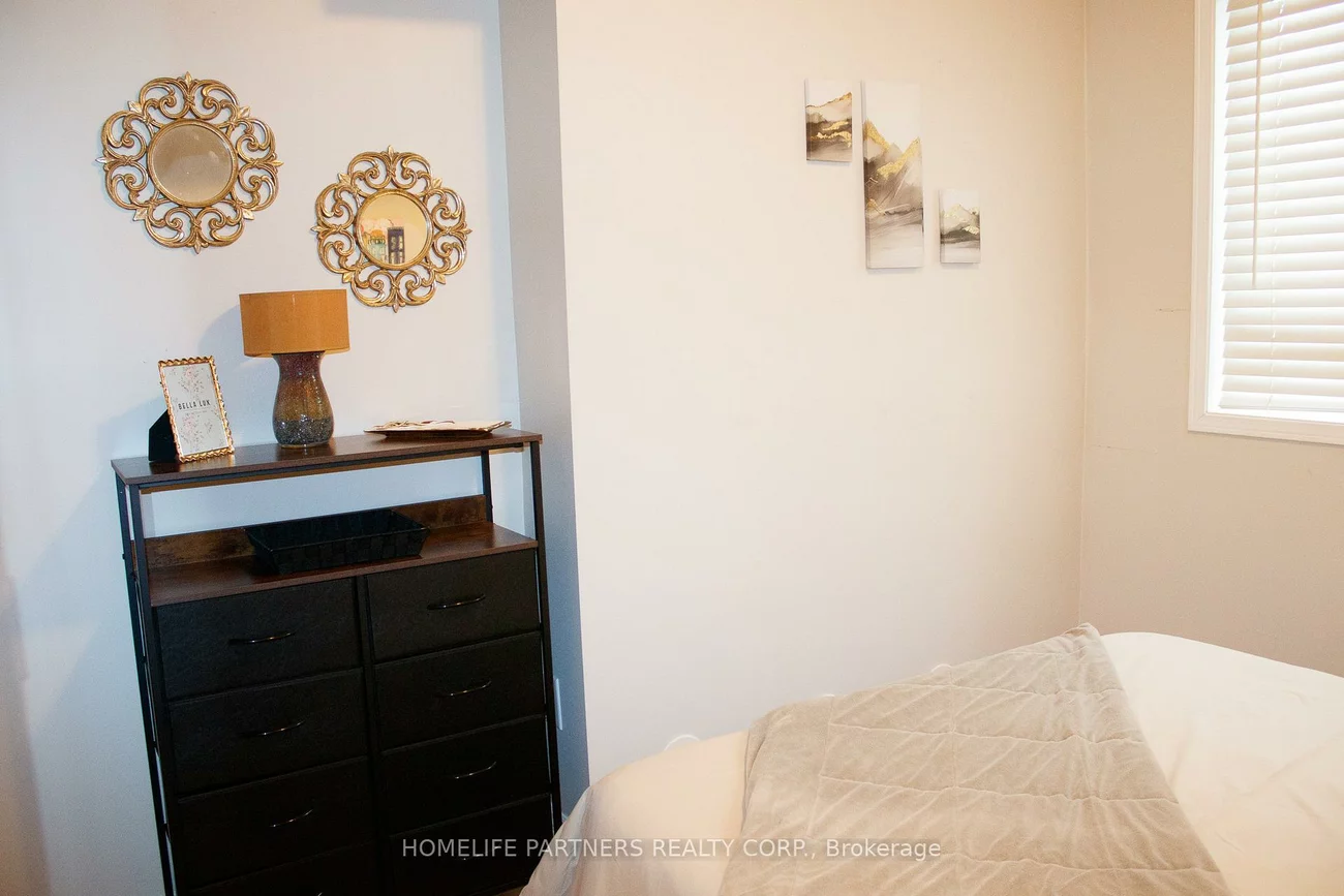 2275, Bur Oak, Greensborough, Markham