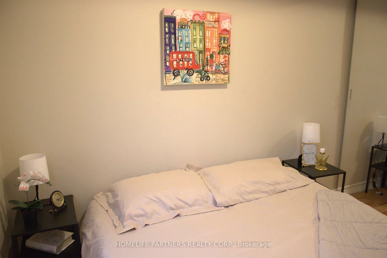 2275, Bur Oak, Greensborough, Markham