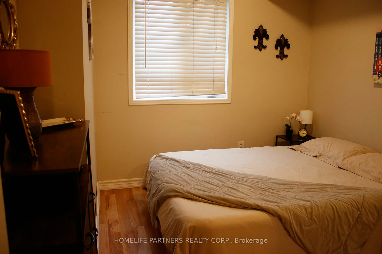 2275, Bur Oak, Greensborough, Markham