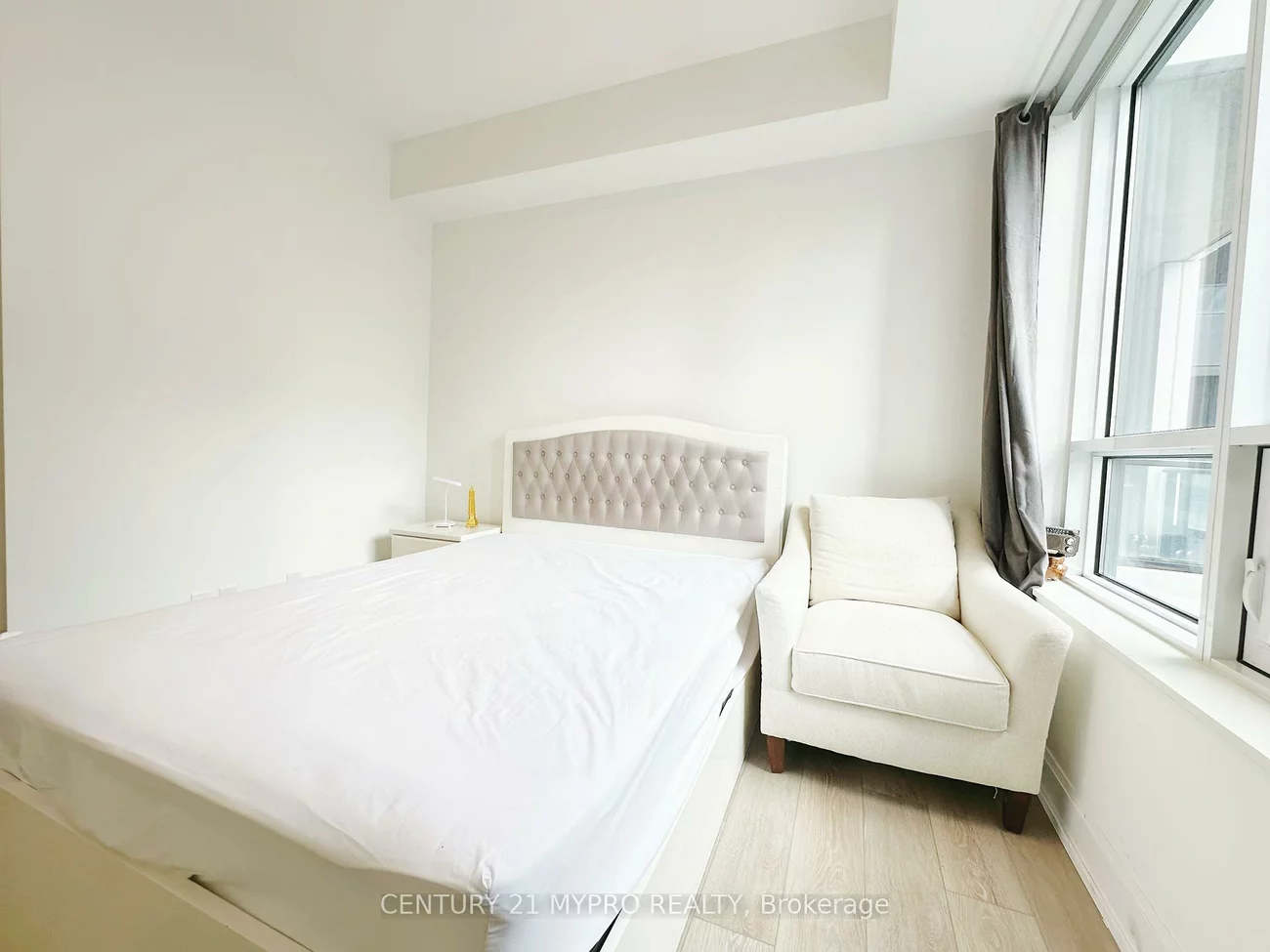 38, Water Walk, Unionville, Markham