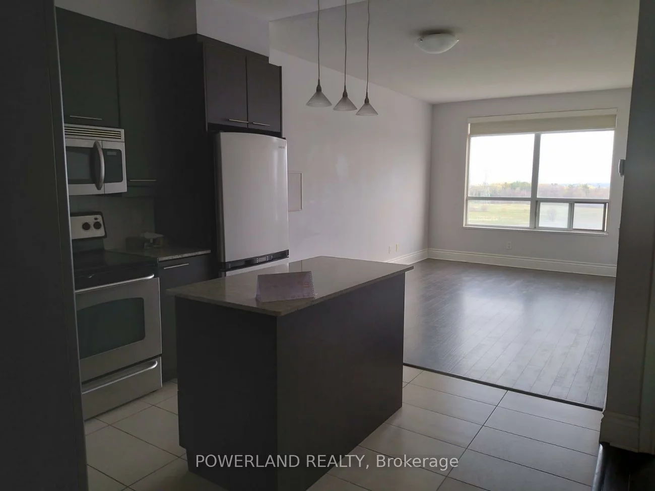 37, Galleria, Commerce Valley, Markham