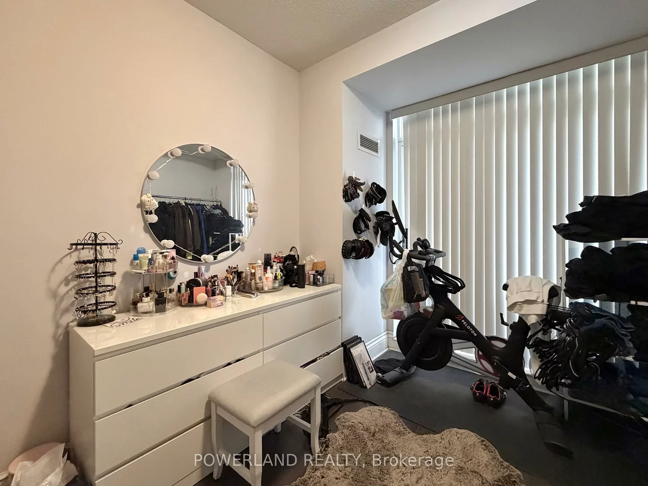 37, Galleria, Commerce Valley, Markham