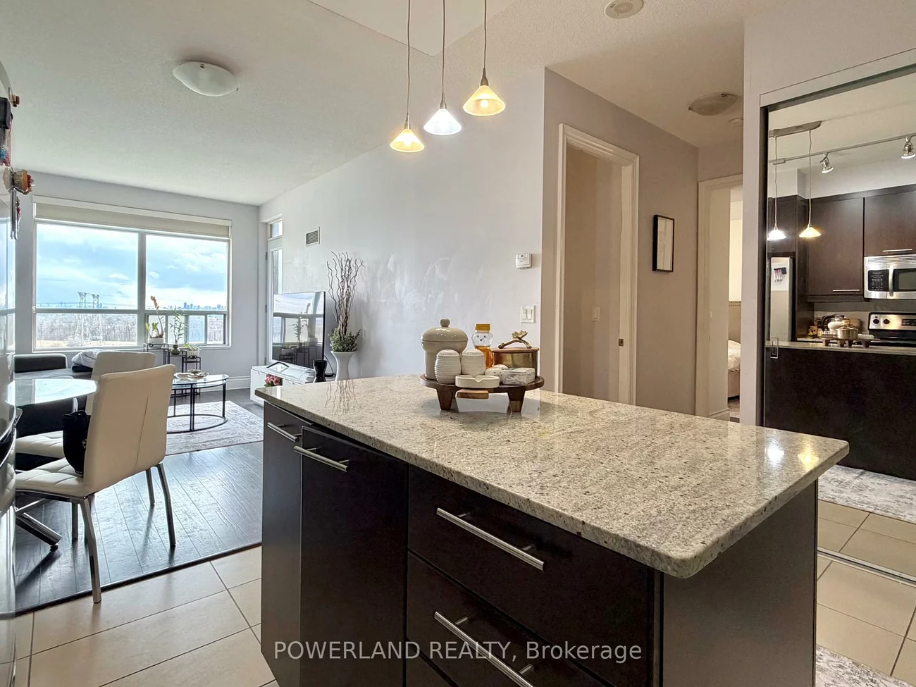 37, Galleria, Commerce Valley, Markham