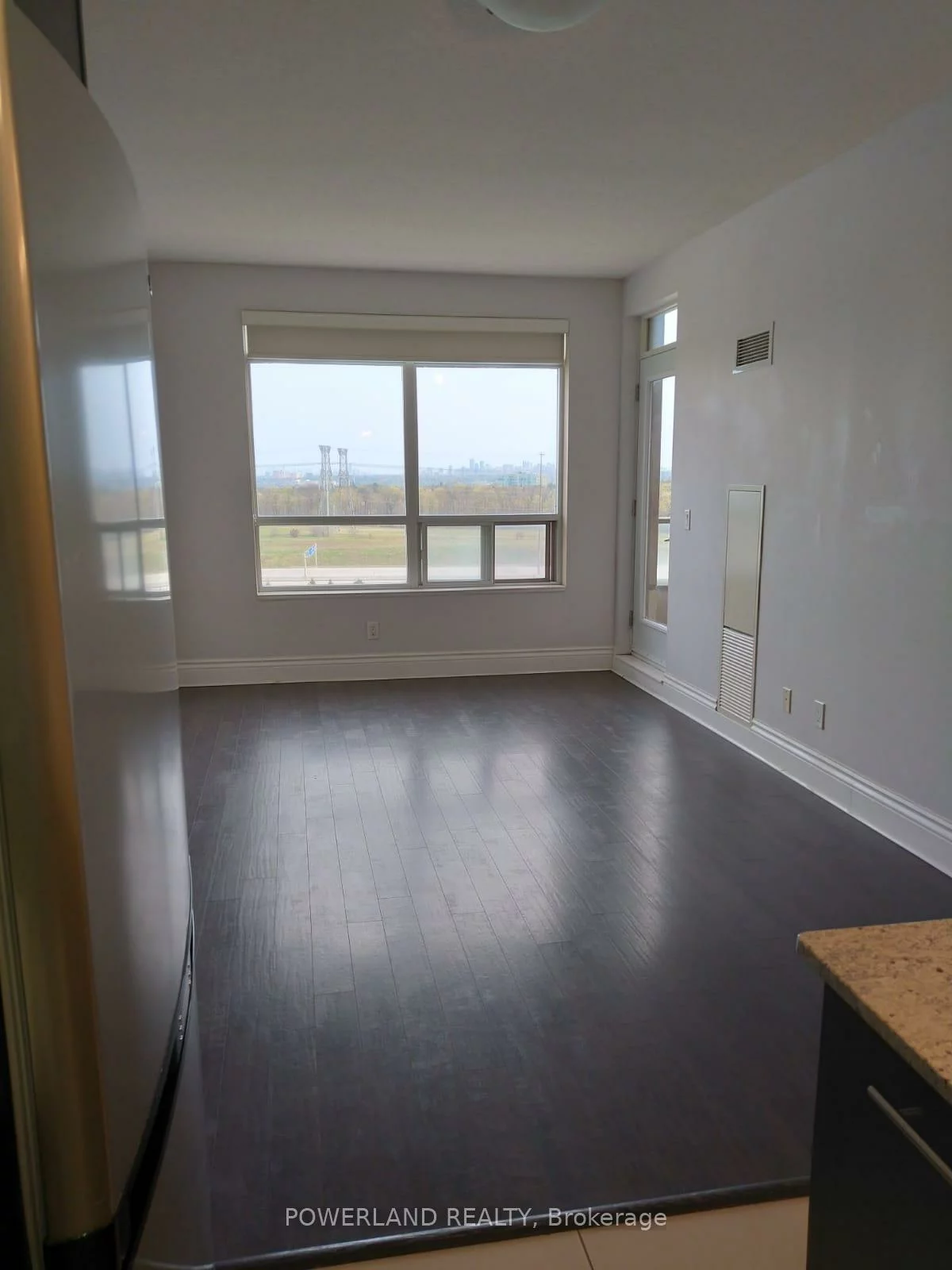 37, Galleria, Commerce Valley, Markham