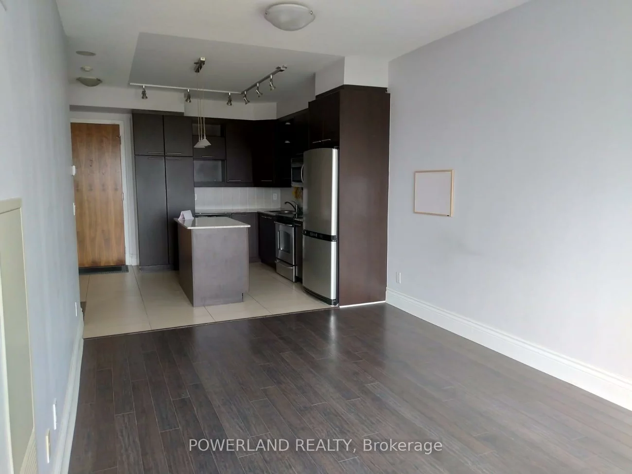 37, Galleria, Commerce Valley, Markham