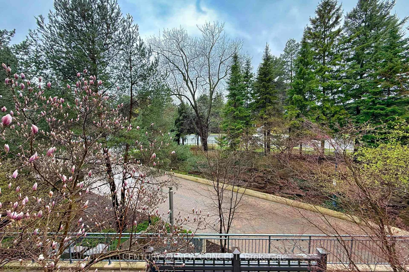 7071, Bayview, Bayview Glen, Markham