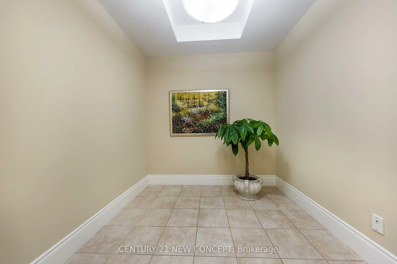 7071, Bayview, Bayview Glen, Markham