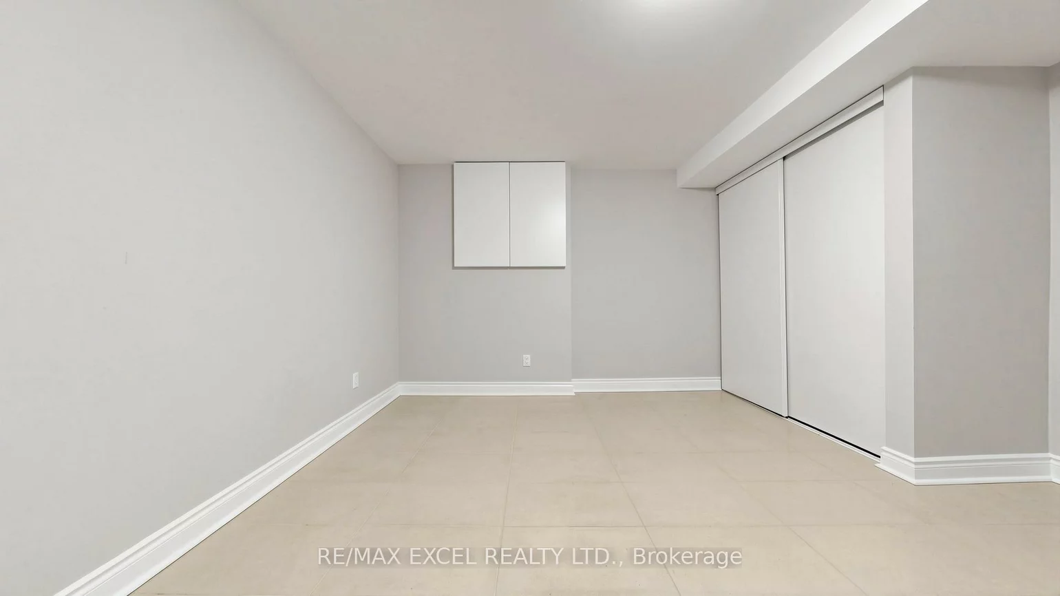 72, Suncrest, Commerce Valley, Markham