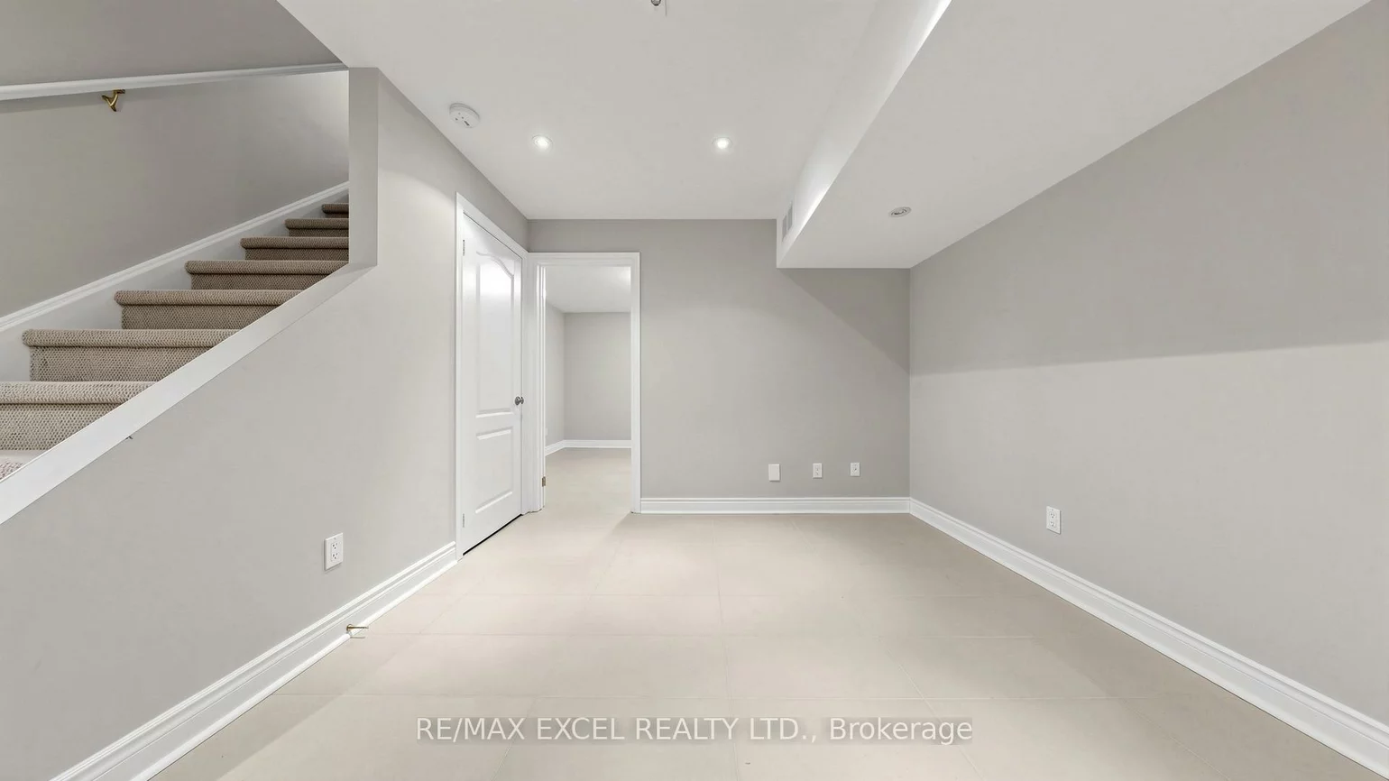 72, Suncrest, Commerce Valley, Markham