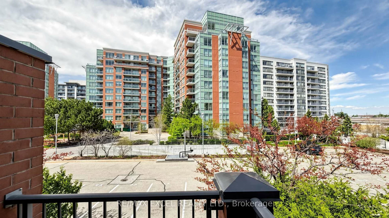 72, Suncrest, Commerce Valley, Markham