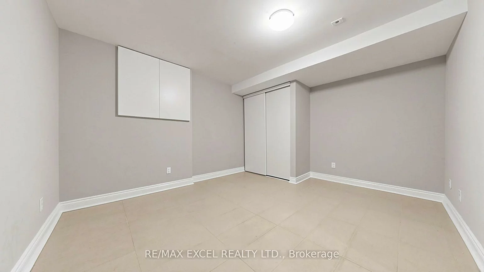 72, Suncrest, Commerce Valley, Markham