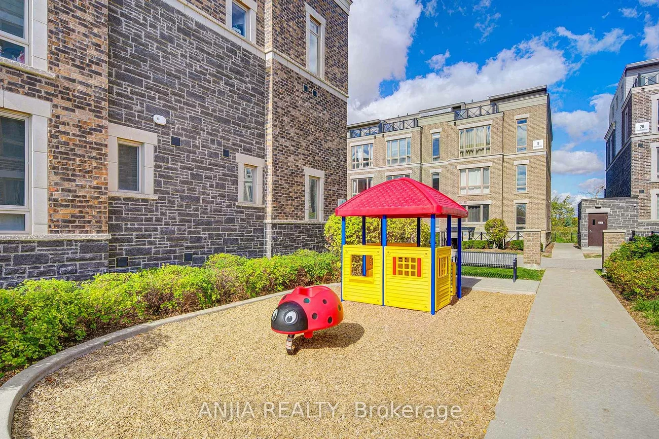 11, Dunsheath, Cornell, Markham