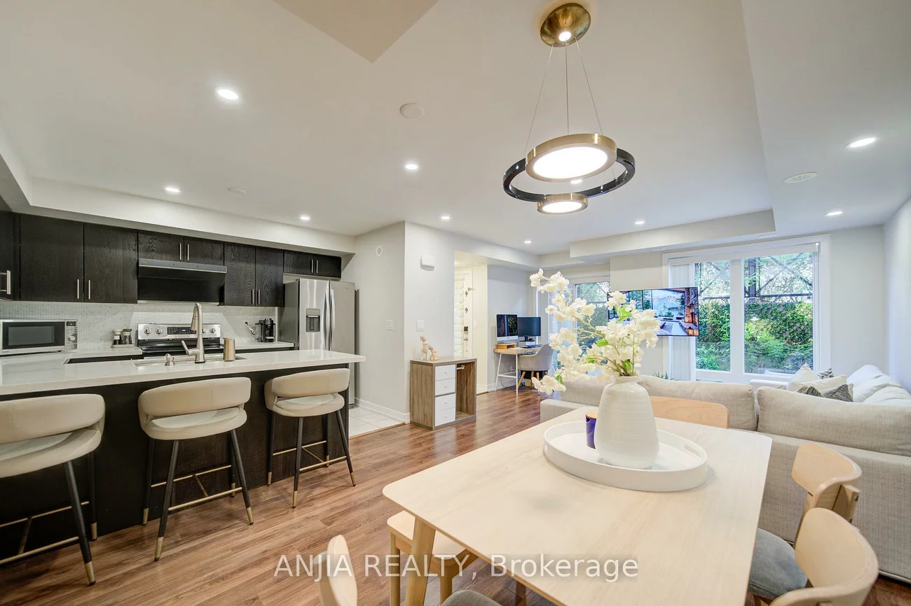 11, Dunsheath, Cornell, Markham