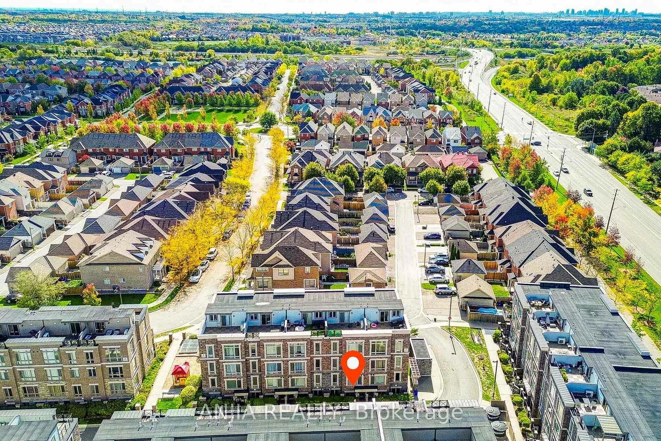 11, Dunsheath, Cornell, Markham