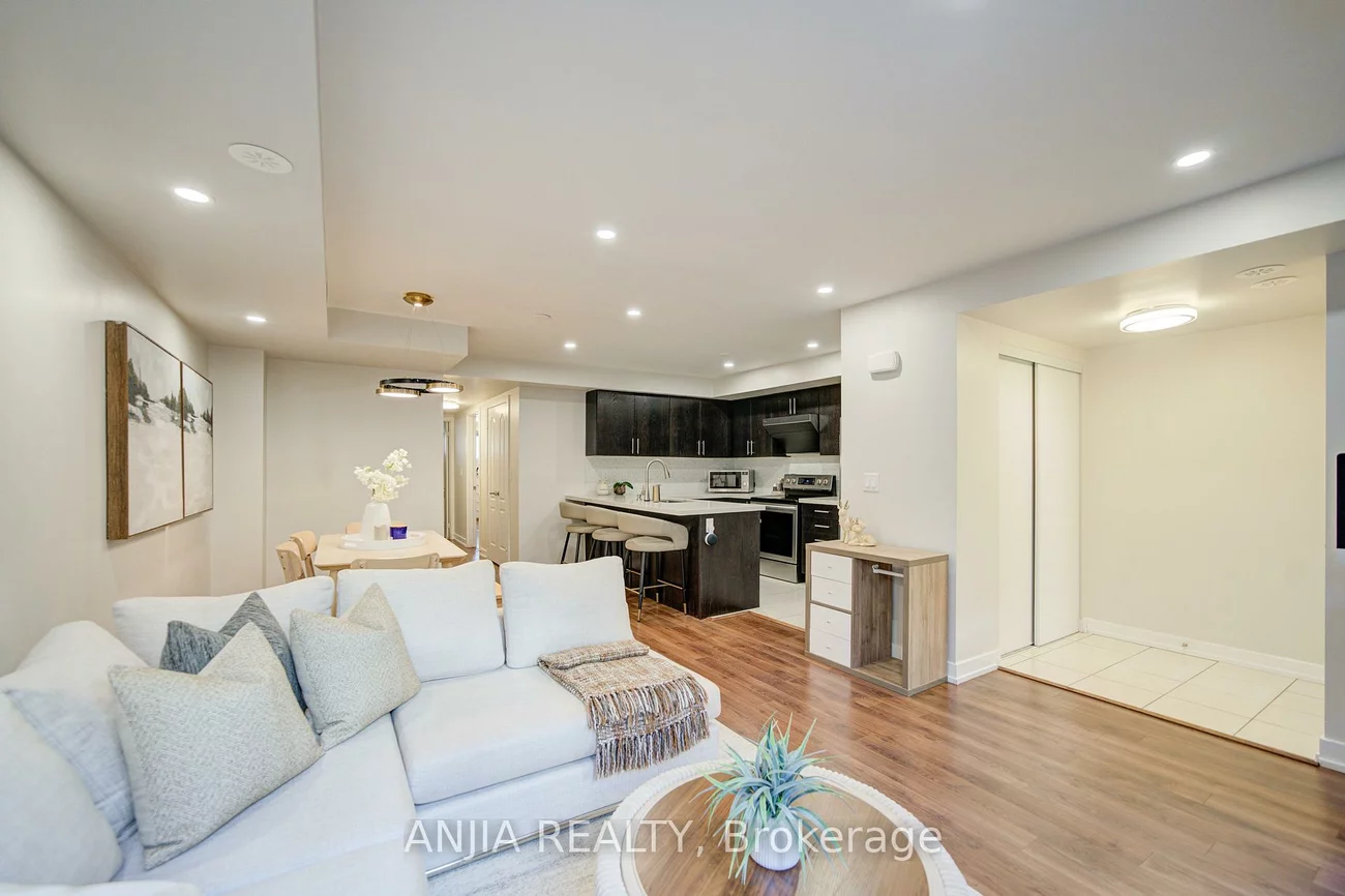 11, Dunsheath, Cornell, Markham