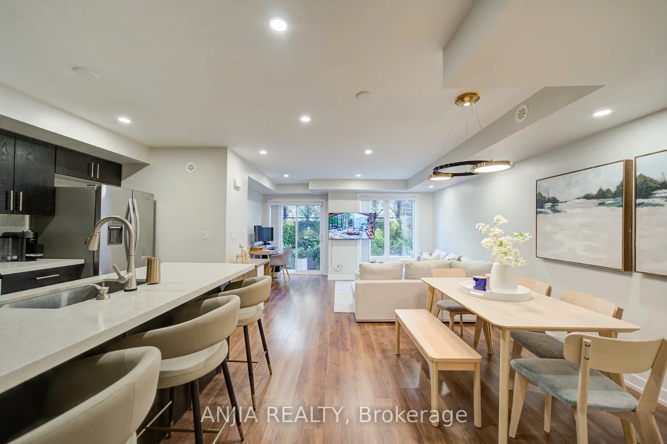 11, Dunsheath, Cornell, Markham