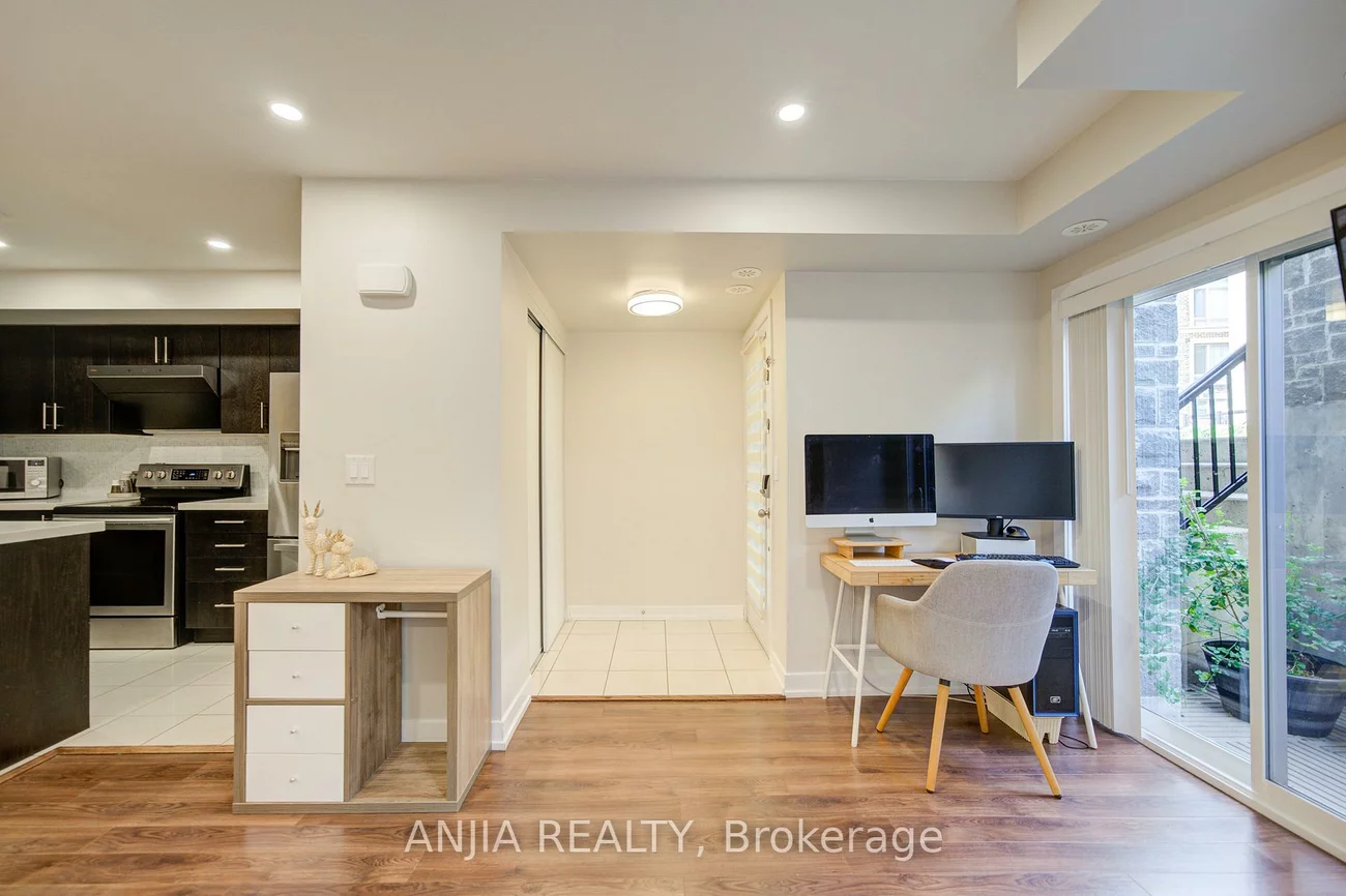 11, Dunsheath, Cornell, Markham