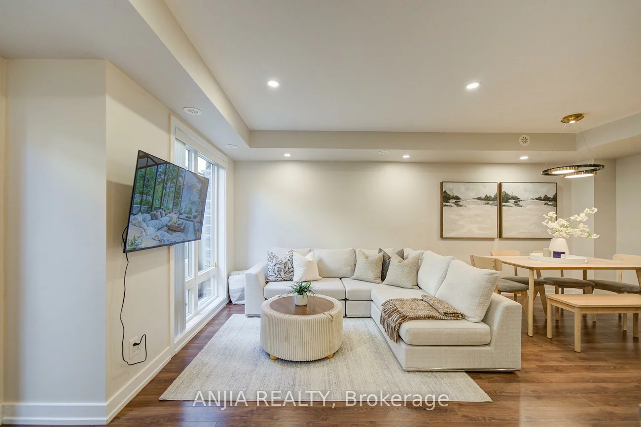 11, Dunsheath, Cornell, Markham