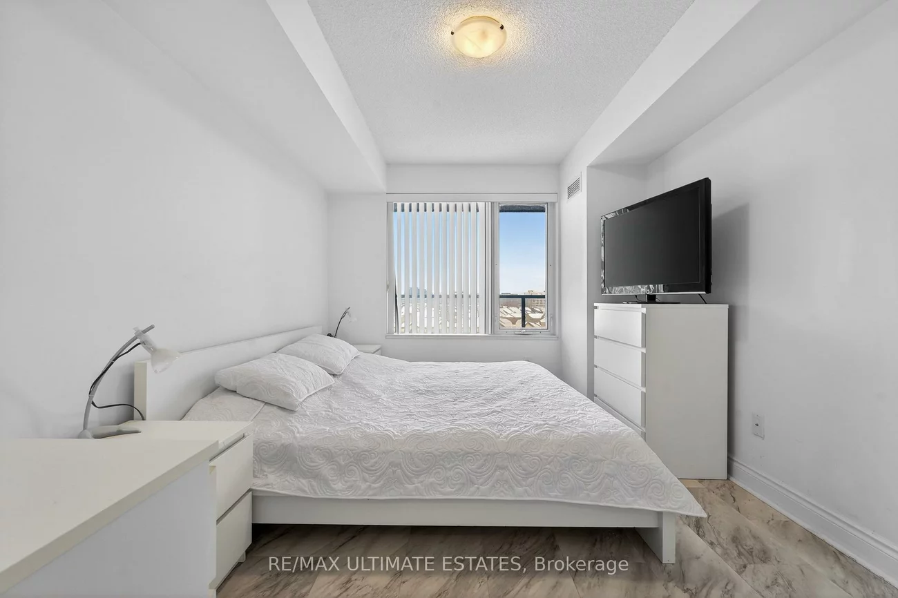 253, South Park, Commerce Valley, Markham