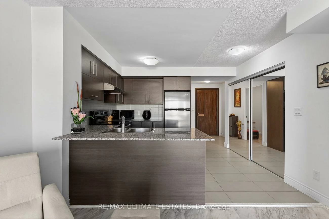 253, South Park, Commerce Valley, Markham