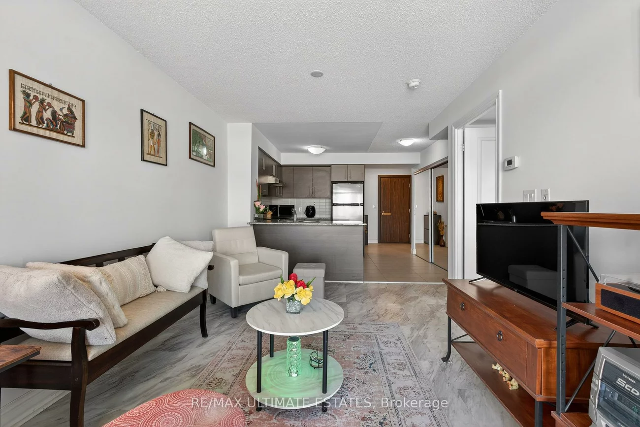 253, South Park, Commerce Valley, Markham