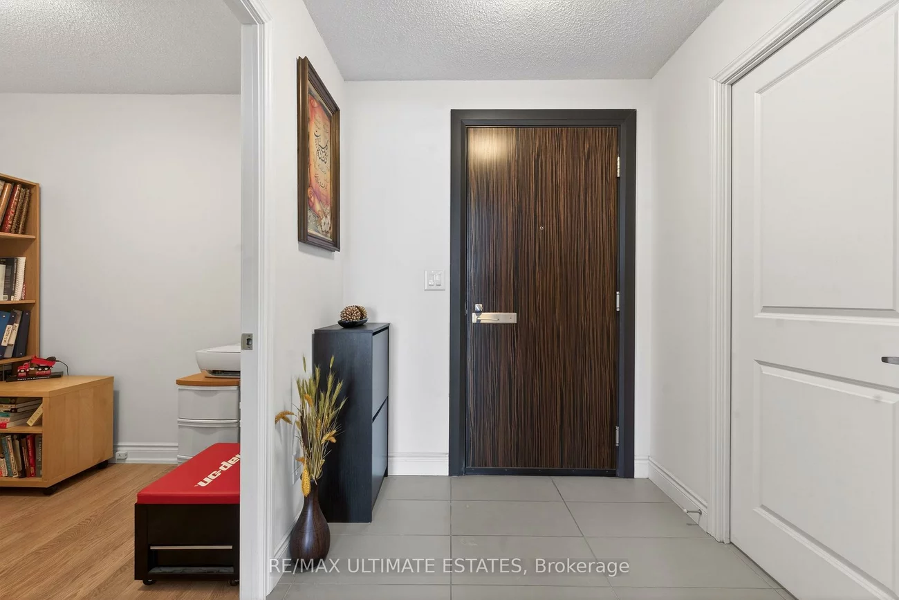 253, South Park, Commerce Valley, Markham