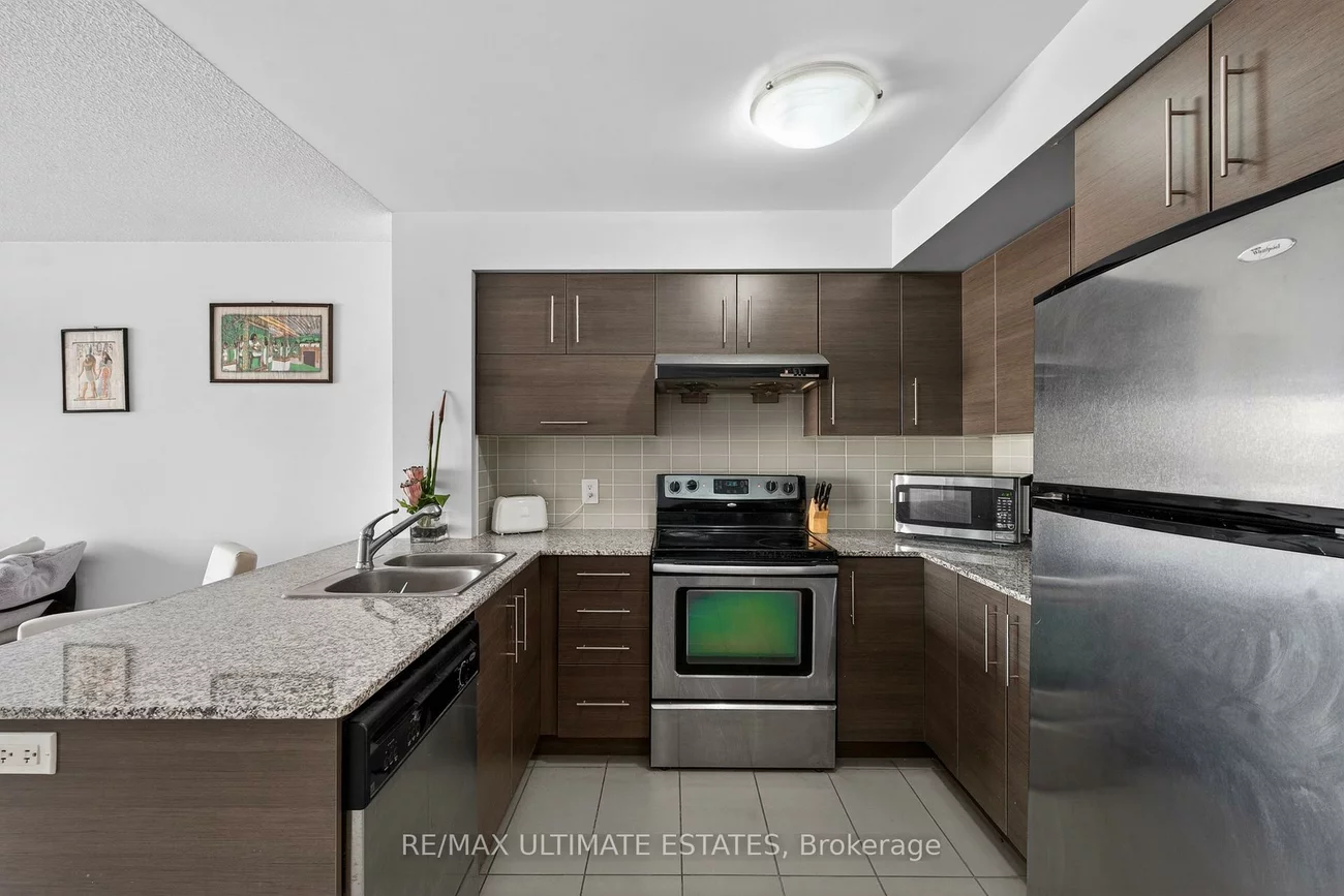 253, South Park, Commerce Valley, Markham