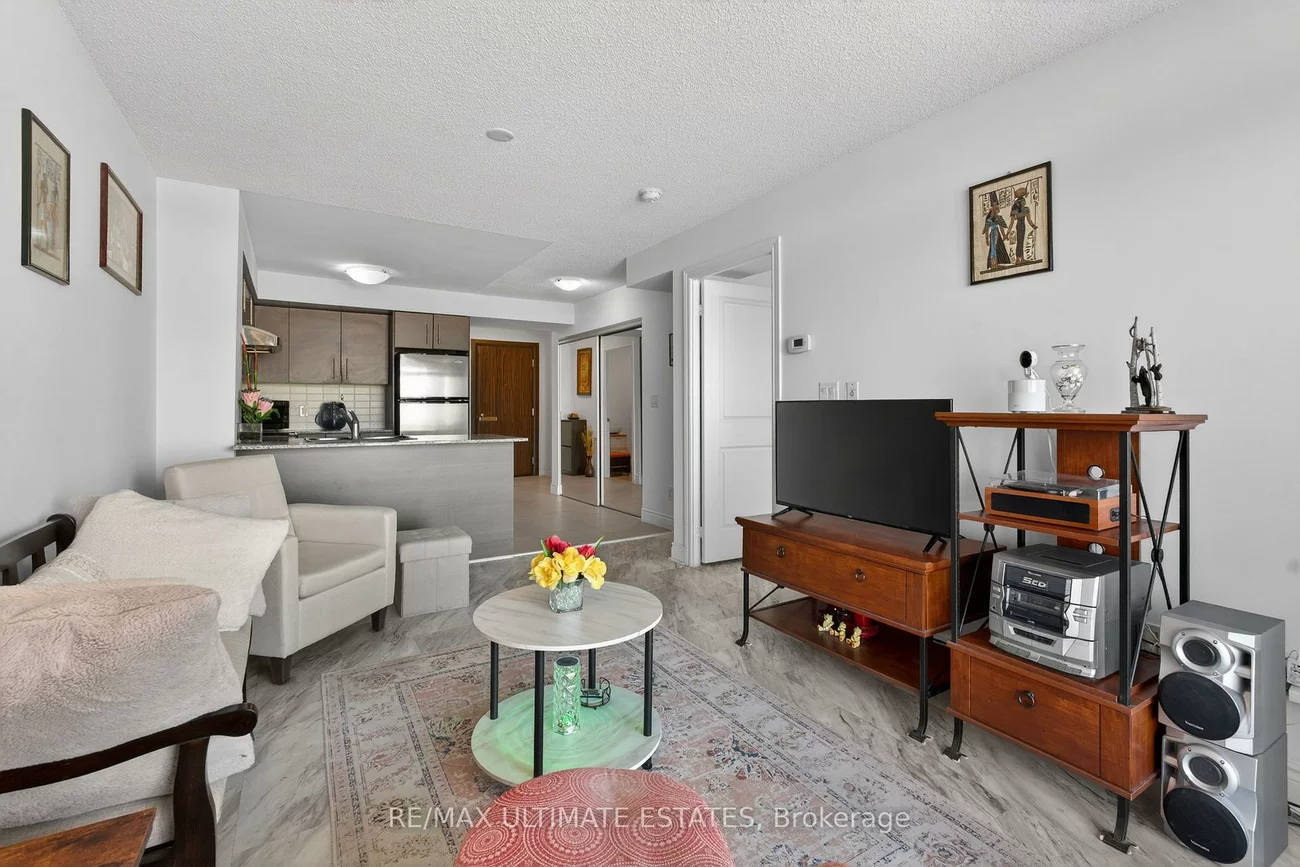 253, South Park, Commerce Valley, Markham