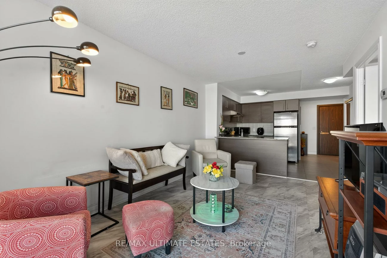 253, South Park, Commerce Valley, Markham