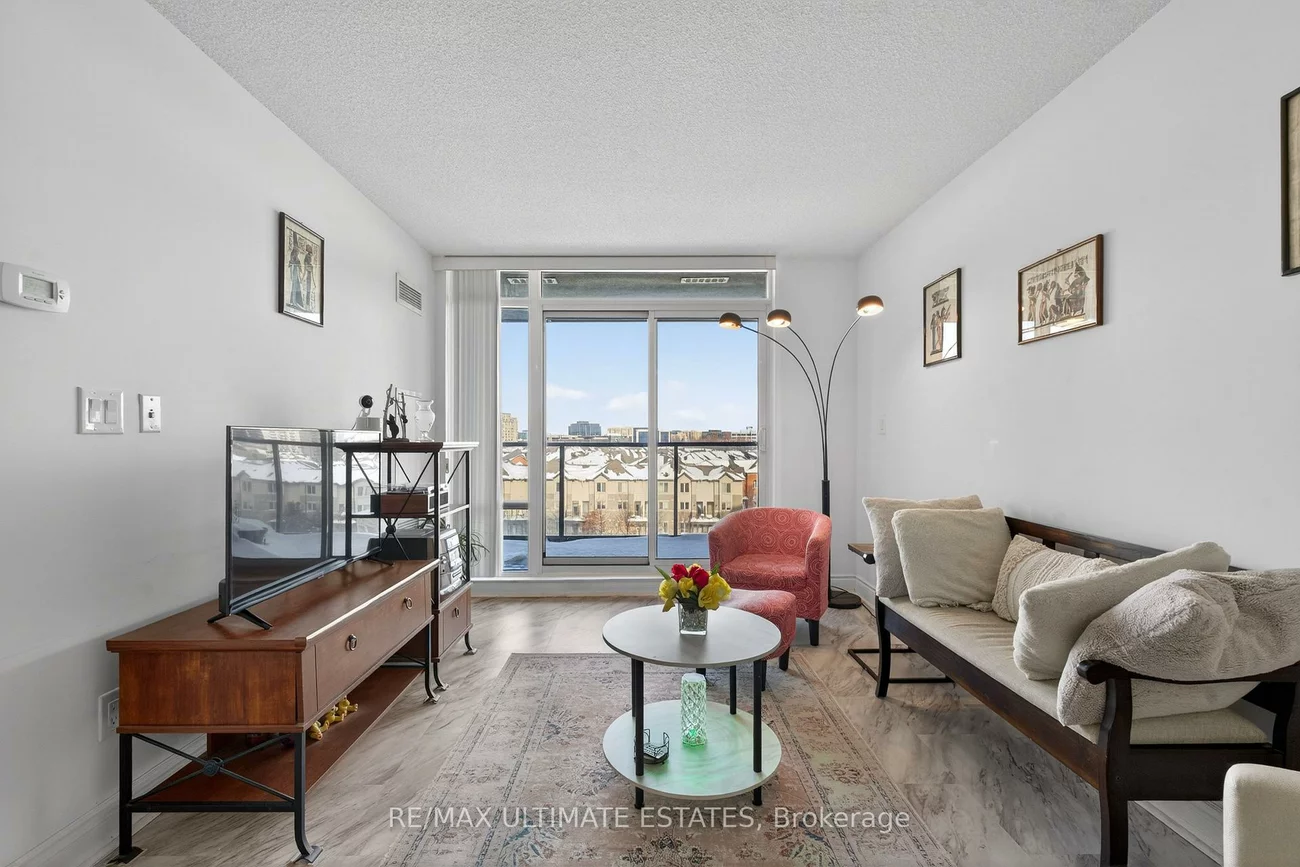 253, South Park, Commerce Valley, Markham