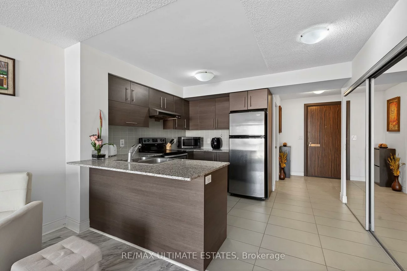 253, South Park, Commerce Valley, Markham