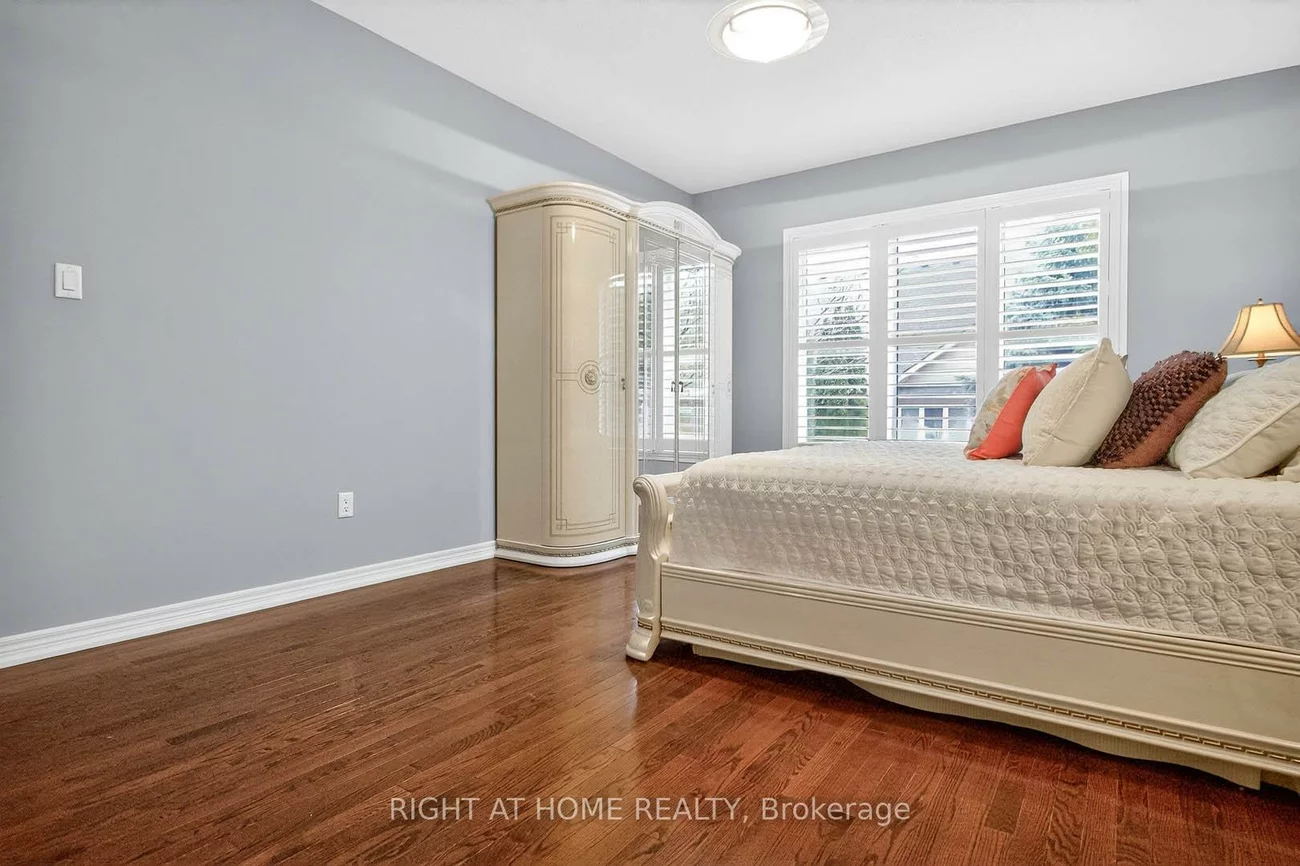 145, Louisbourg, Greensborough, Markham