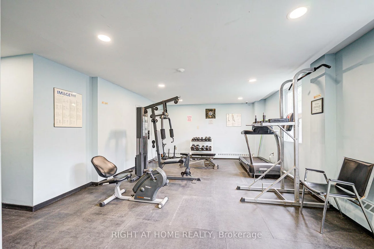 180, Dudley, Thornhill, Markham
