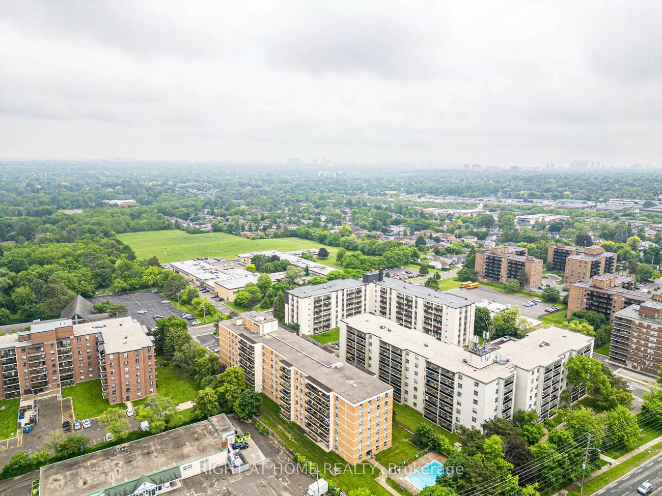 180, Dudley, Thornhill, Markham