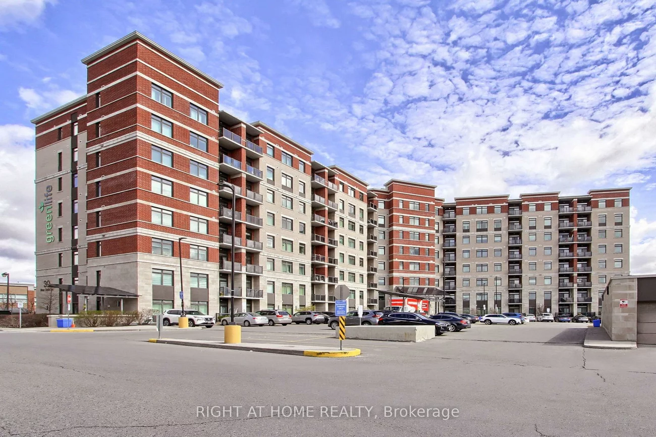 39, New Delhi, Cedarwood, Markham