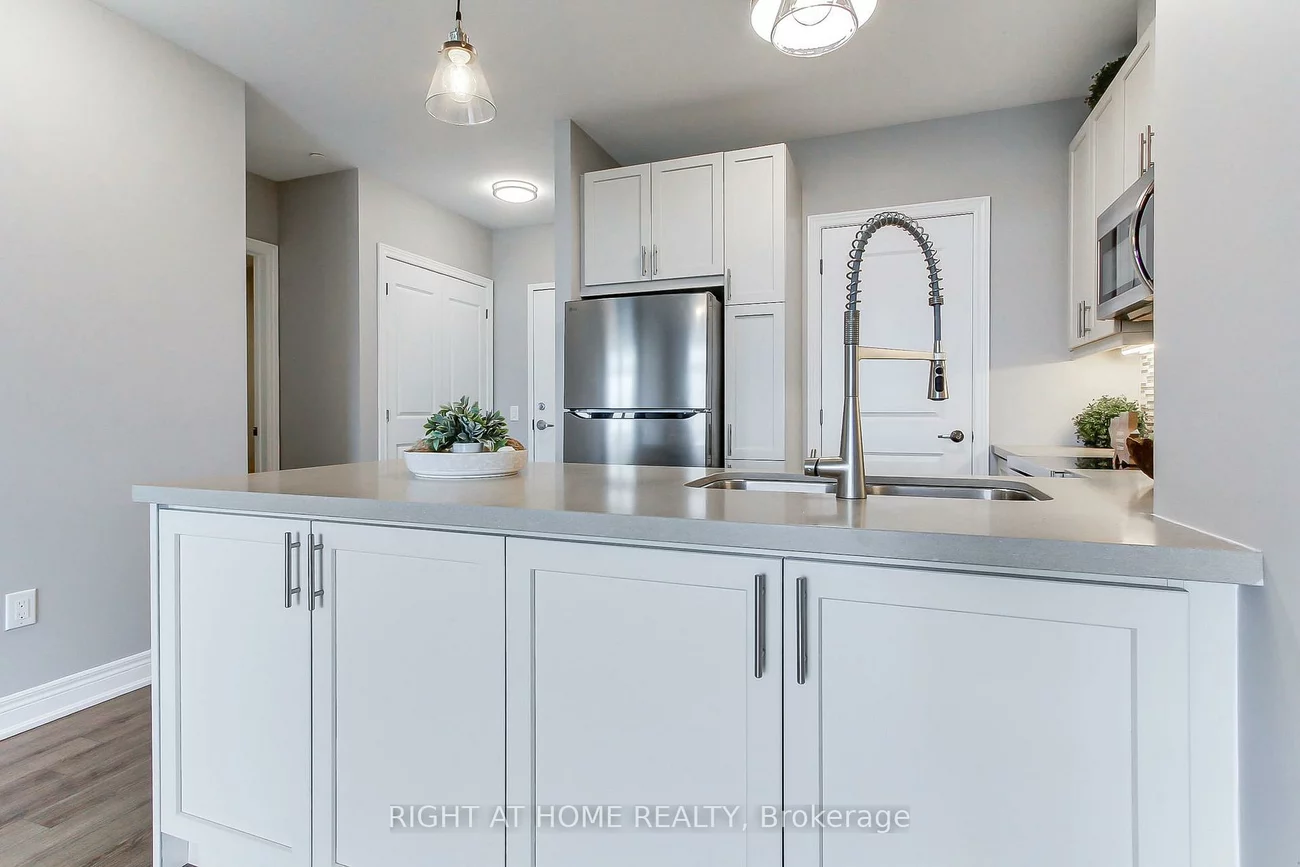 39, New Delhi, Cedarwood, Markham