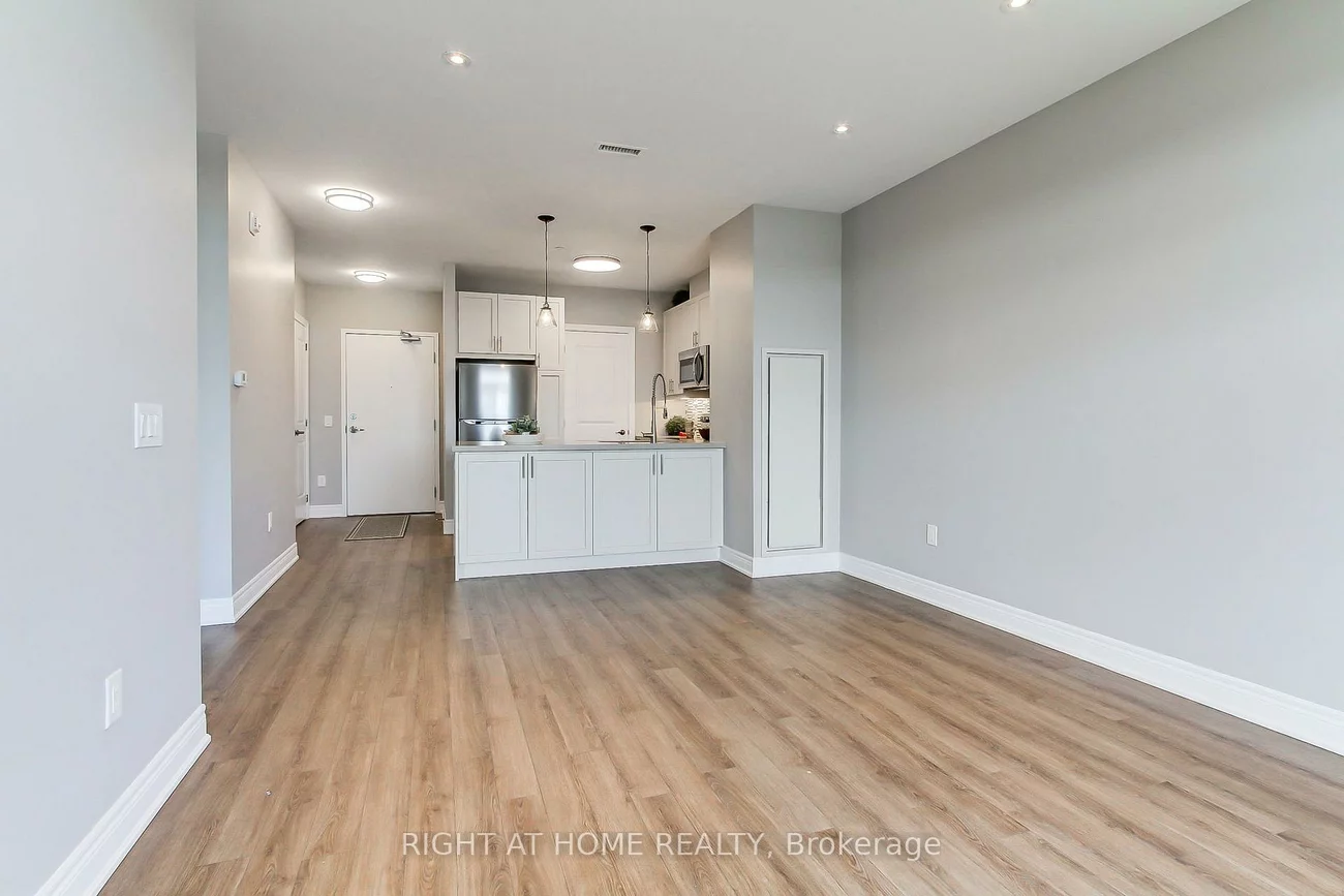 39, New Delhi, Cedarwood, Markham