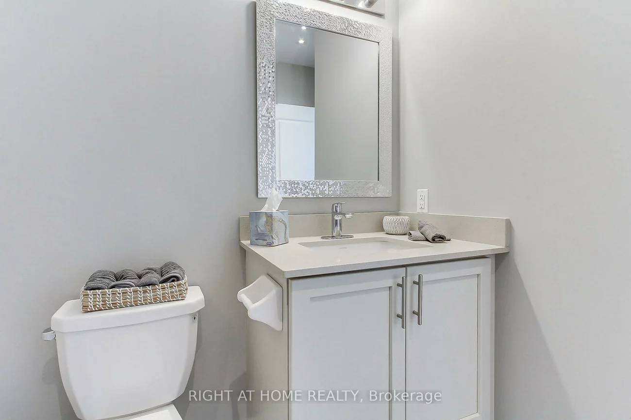 39, New Delhi, Cedarwood, Markham