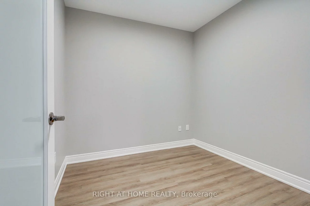 39, New Delhi, Cedarwood, Markham
