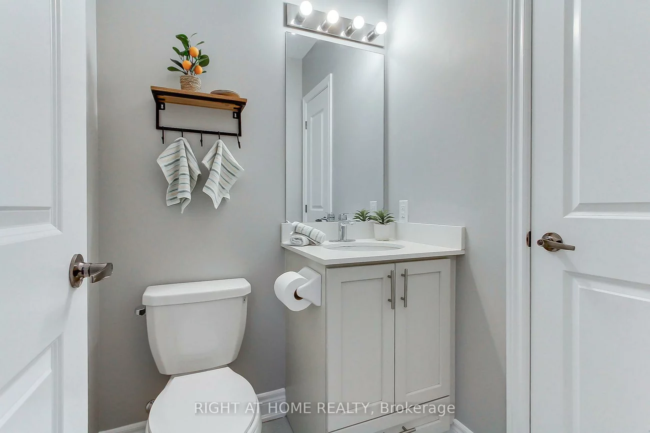 39, New Delhi, Cedarwood, Markham
