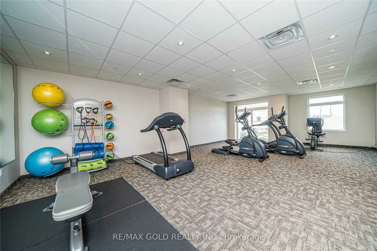 39, New Delhi, Cedarwood, Markham