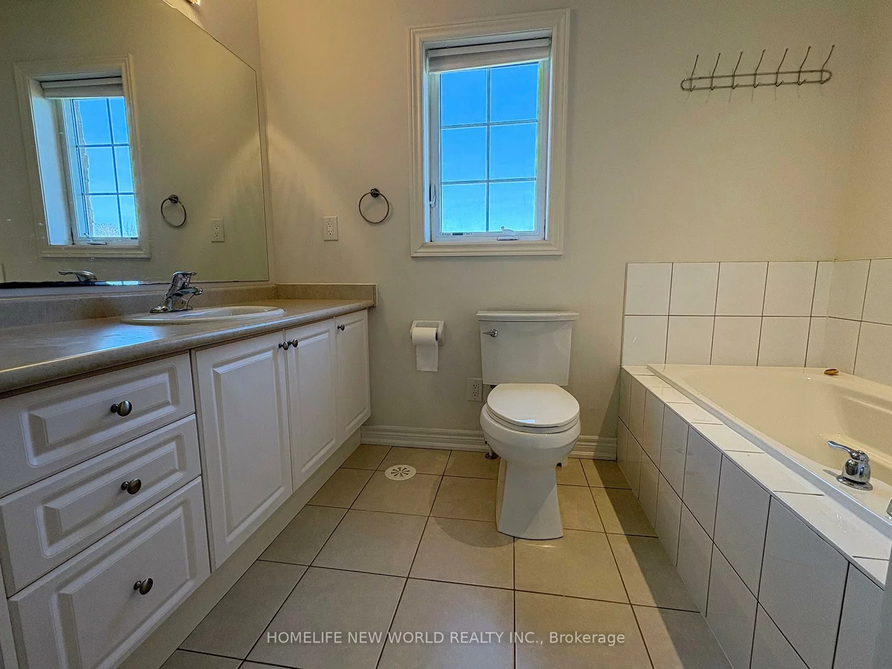 26, Roy Grove, Greensborough, Markham
